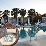 1-bedroom Olympia At Lambi